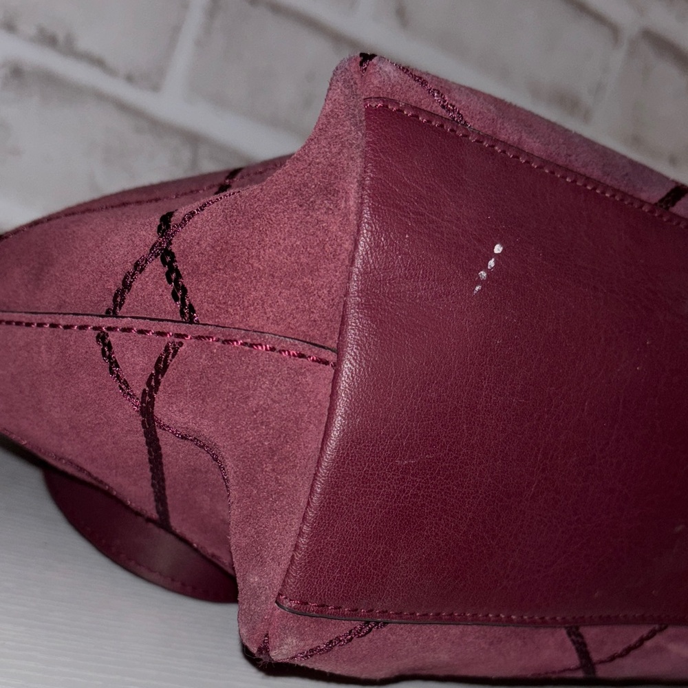 Tory Burch Suede Quilted Crossbody Bag - Picture 6 of 13